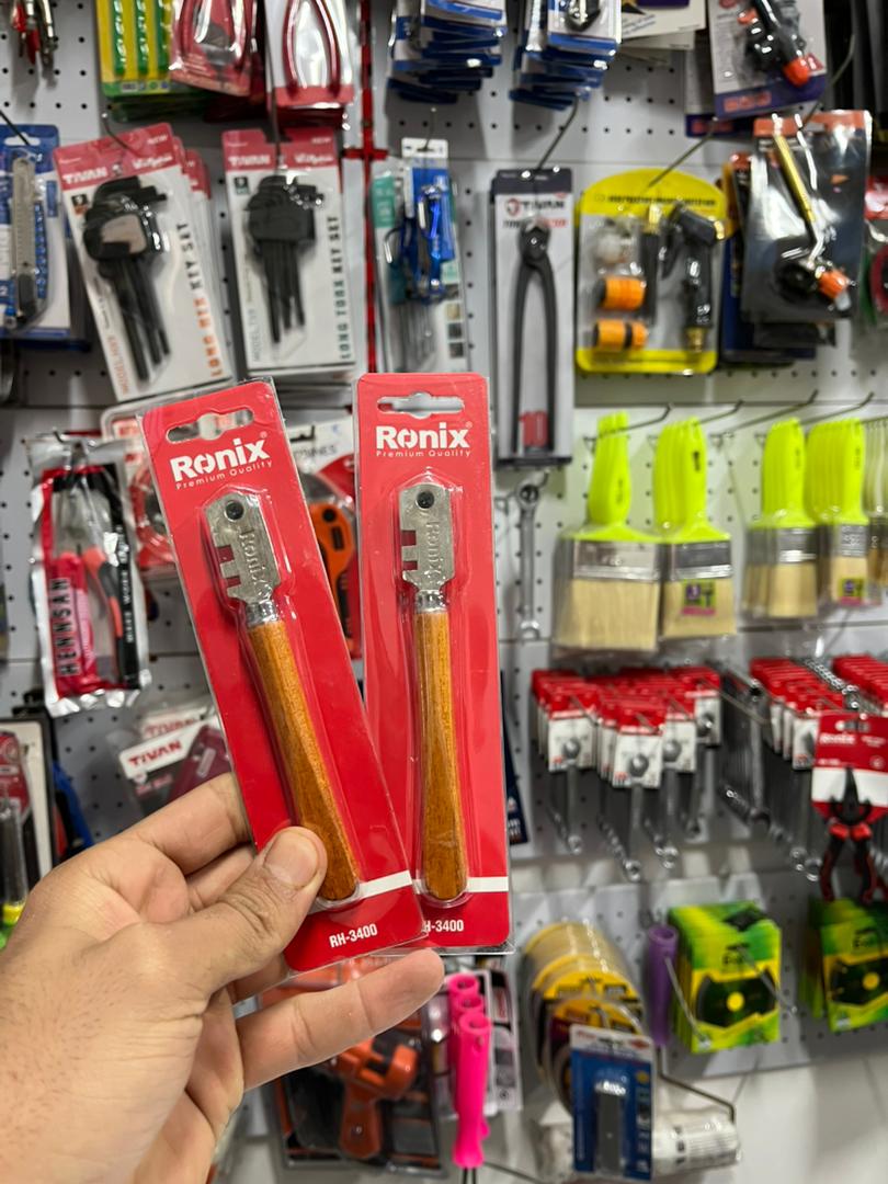 الماس شیشه بر رونیکس